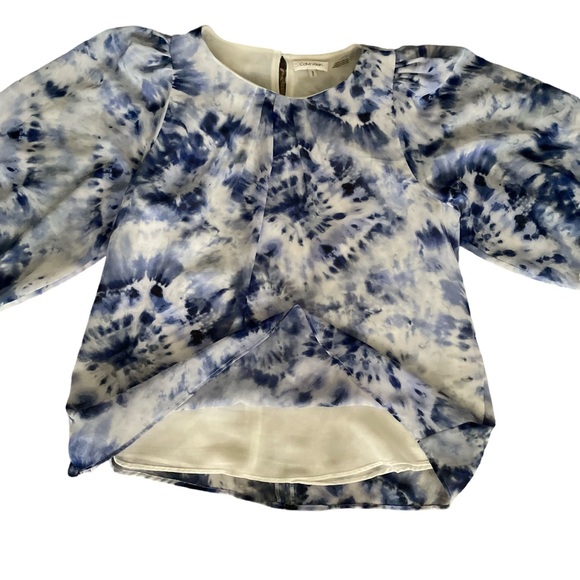 Calvin Klein Women’s Round Neck Textured Puff Sleeve Blue White Top SzM - Picture 2 of 4